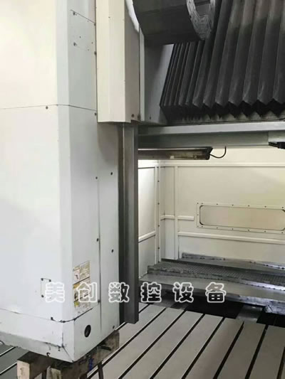 二手龍門加工中心 臺灣協鴻3222龍門加工中心 發那科系統加工中心